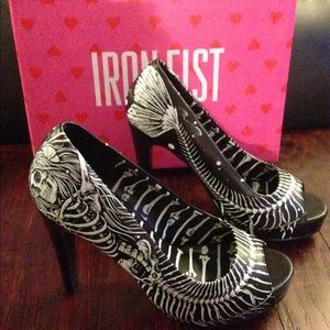 Iron Fist "Bone Deep Platform" women's size 6